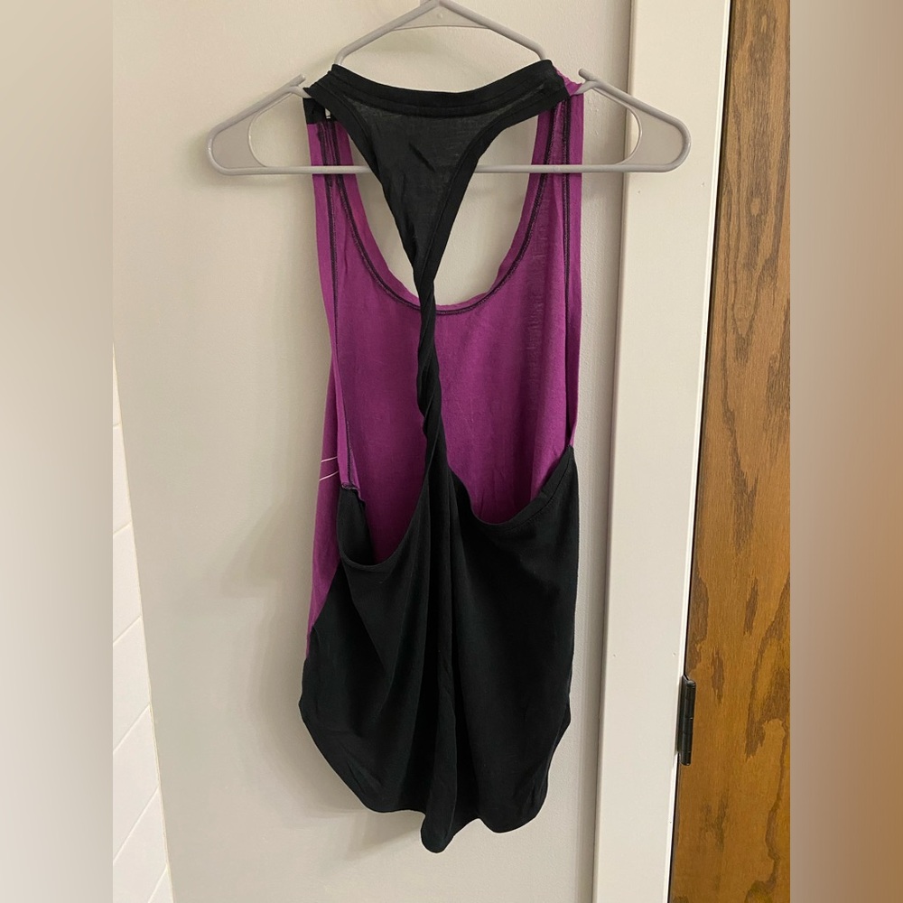 Nike Tank - Picture 2 of 2